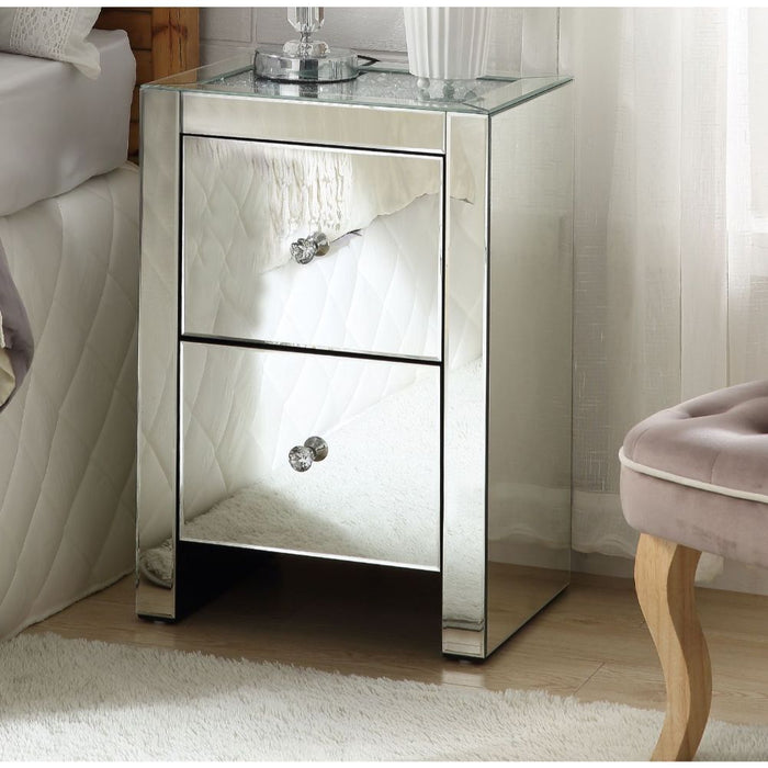 Noralie - Accent Table - Mirrored - Wood