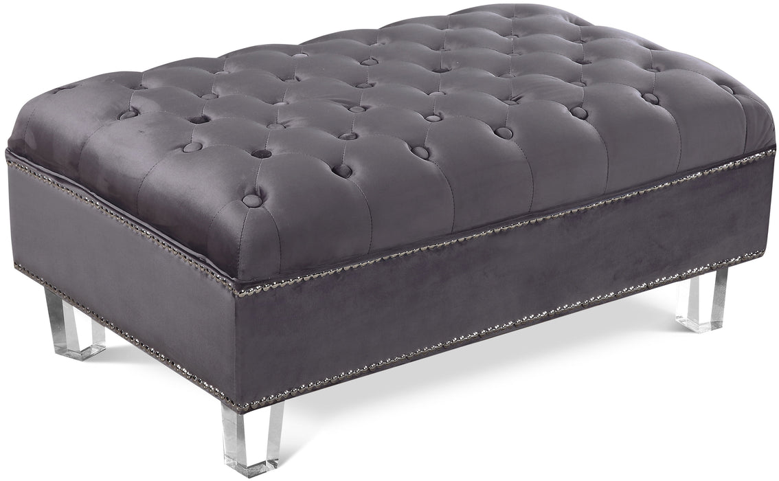 Lucas - Ottoman