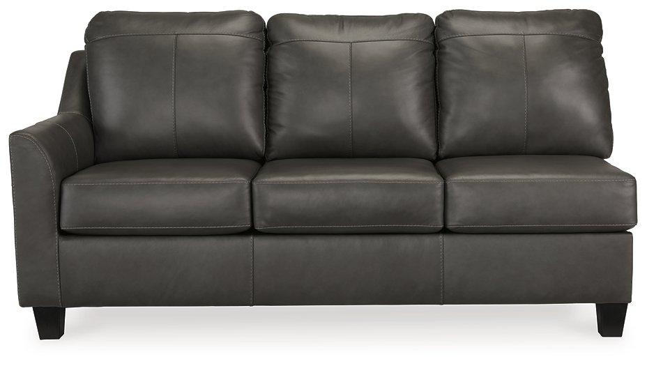 Valderno 2-Piece Sectional with Chaise