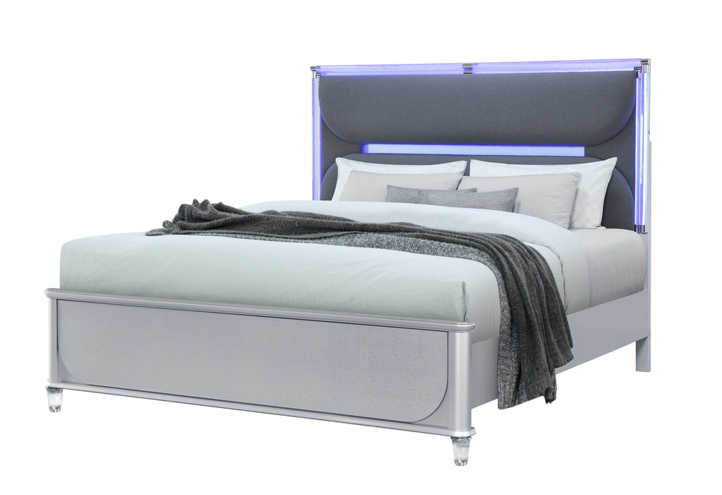 Lando - 5 Piece King Bedroom Set - Silver