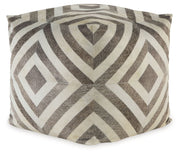 Hartselle - Pouf - Brown
