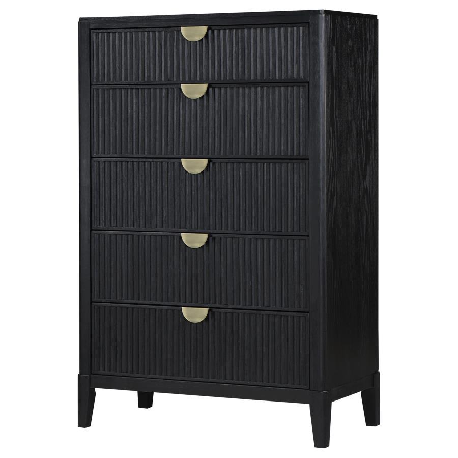 Brookmead - 5-Drawer Bedroom Chest - Black