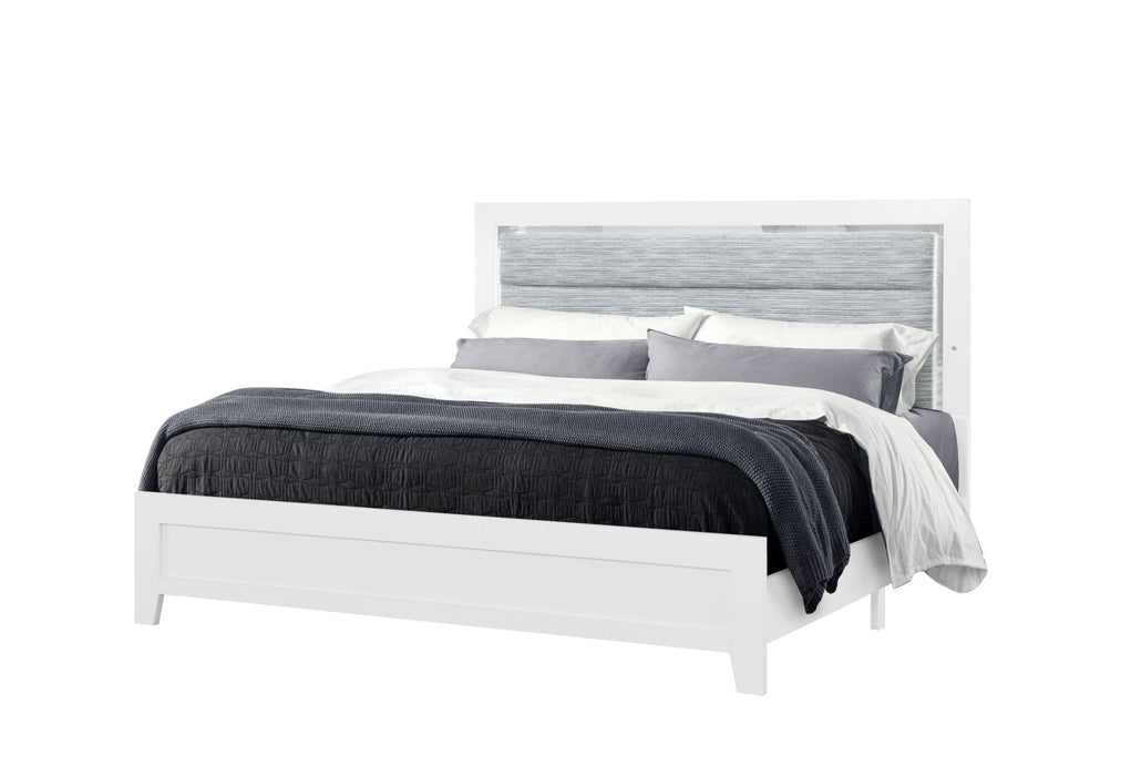 Luccia - 4 Piece King Bedroom Set (King Bed With LED, Dresser, Mirror, Nightstand) - White